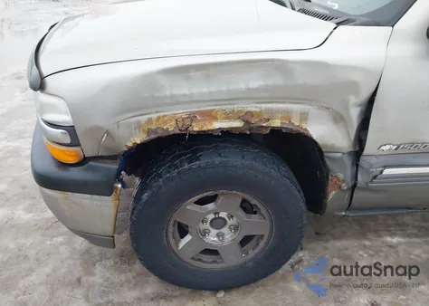 2000 Chevrolet Silverado 1500 Ls from USA, damaged, VIN 2GCEK19T2Y1347865